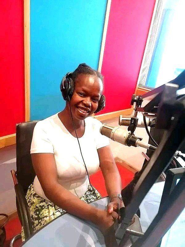 Dudu's Kitchen radio feature